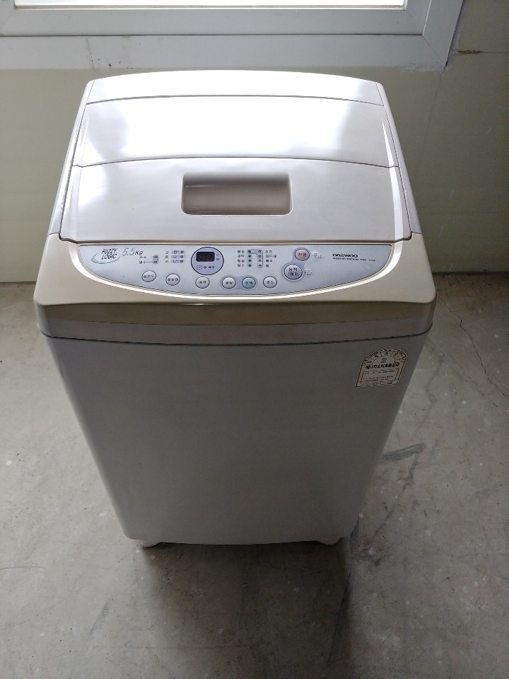 중고통돌이세탁기 5.5킬로 소형세탁기 2003년 하남 0705-1