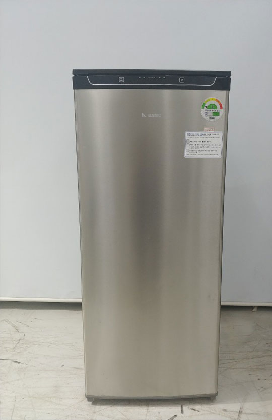 R90430A13-6 대우전자 클라쎄 102리터 중고김치냉장고 겸 냉동고  2015년